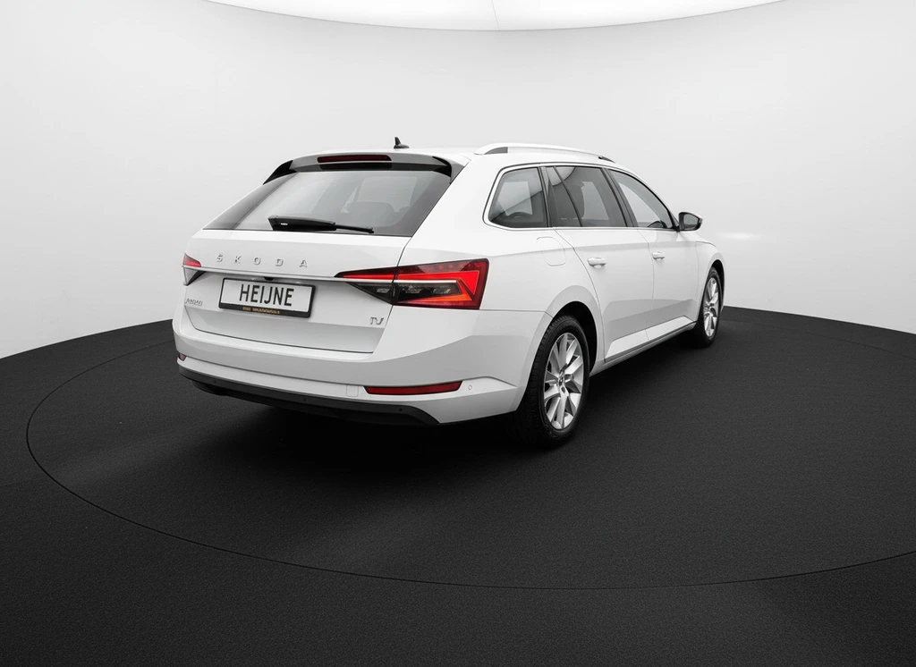 Škoda Superb – foto 23