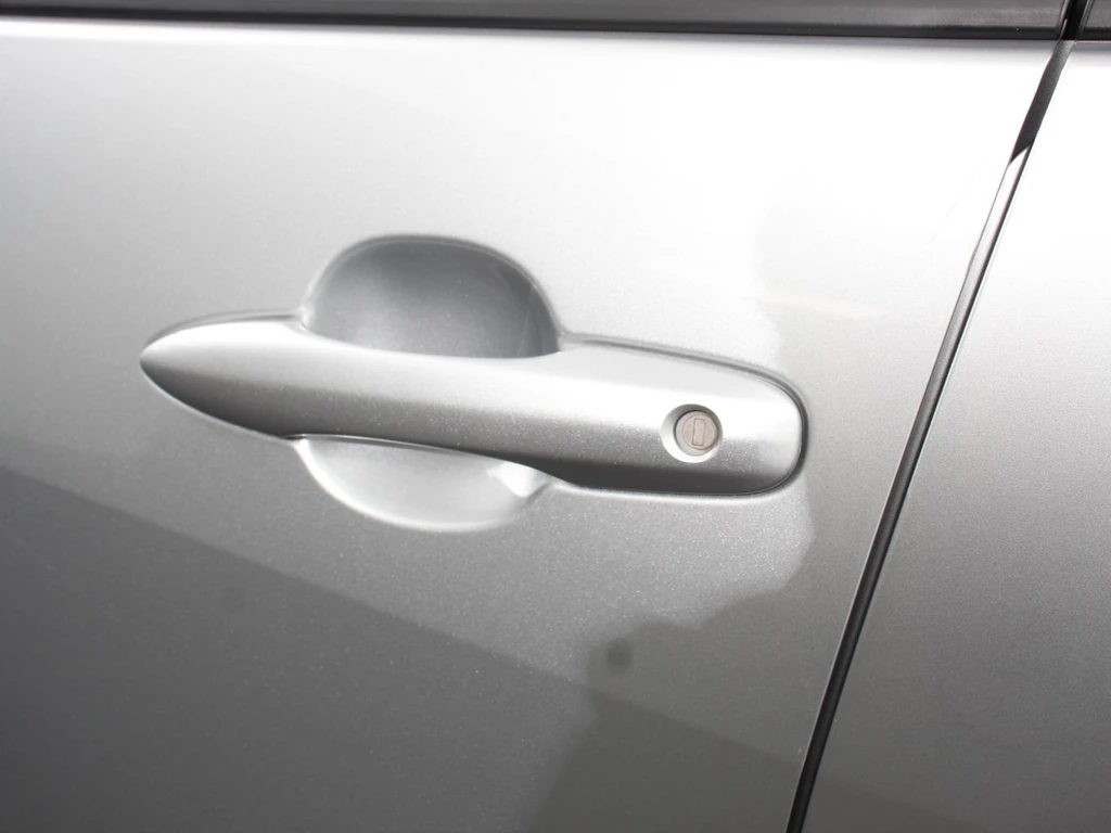 Toyota Yaris – foto 9