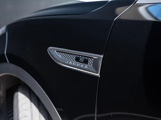 Jaguar E-PACE – thumbnail 38
