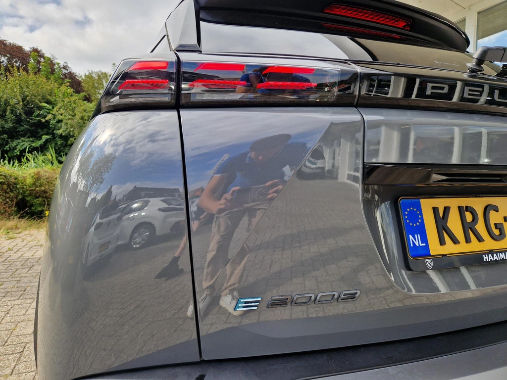 Peugeot e-2008 – foto 27