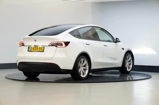 Tesla Model Y – thumbnail 5
