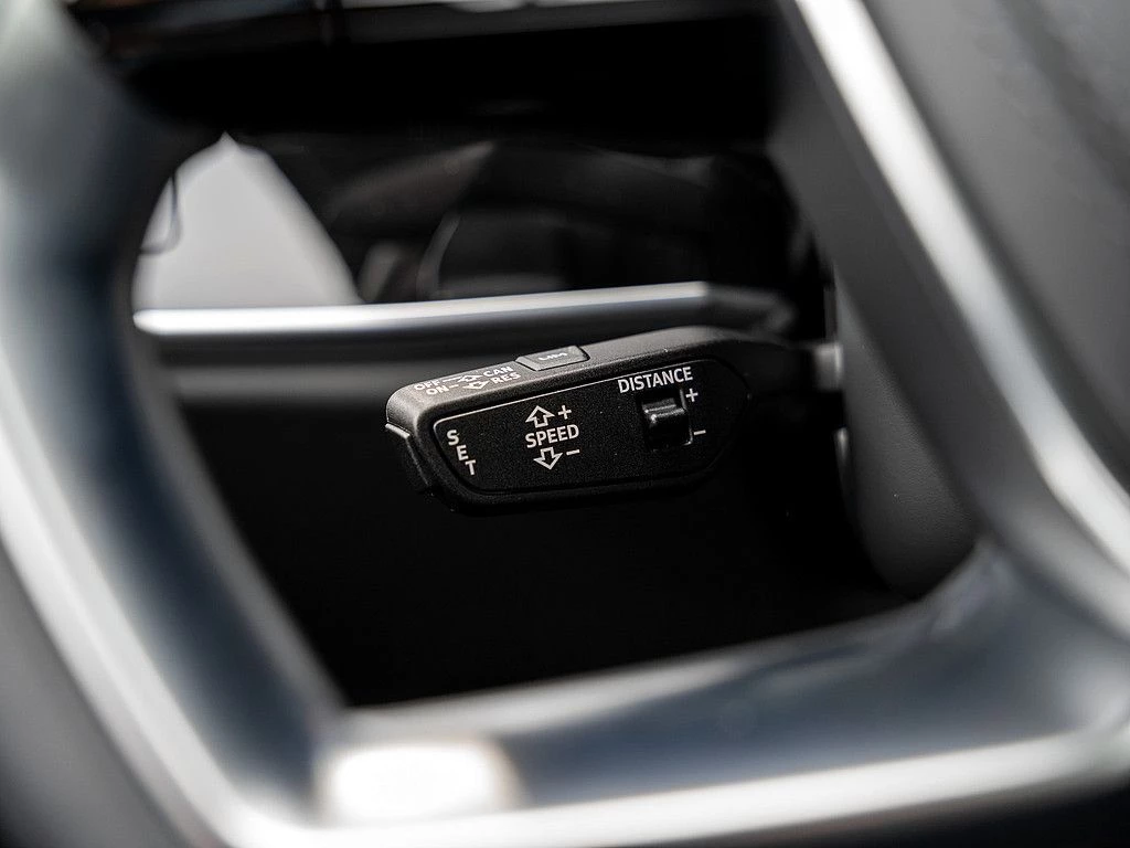 Audi A8 – foto 11