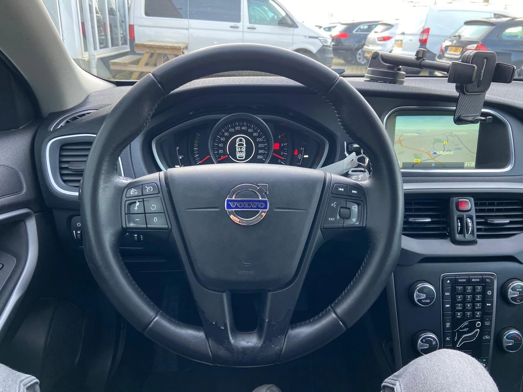 Volvo V40 – foto 12