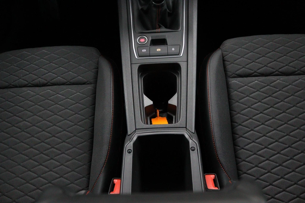 SEAT Leon – foto 39