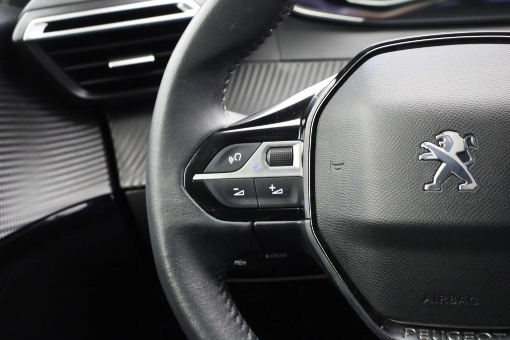 Peugeot 208 – foto 18