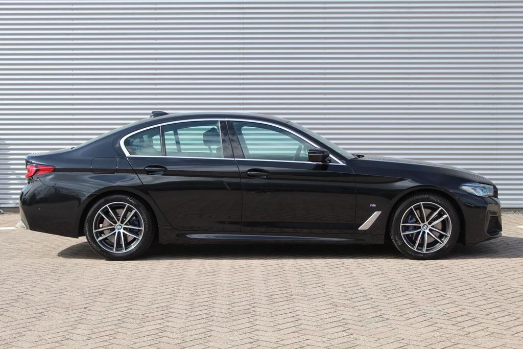 BMW 5 Serie – foto 9