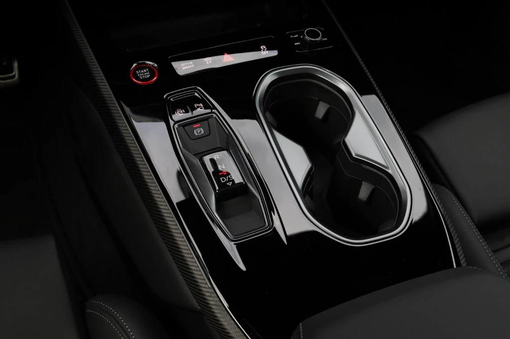 Audi A6 – foto 26