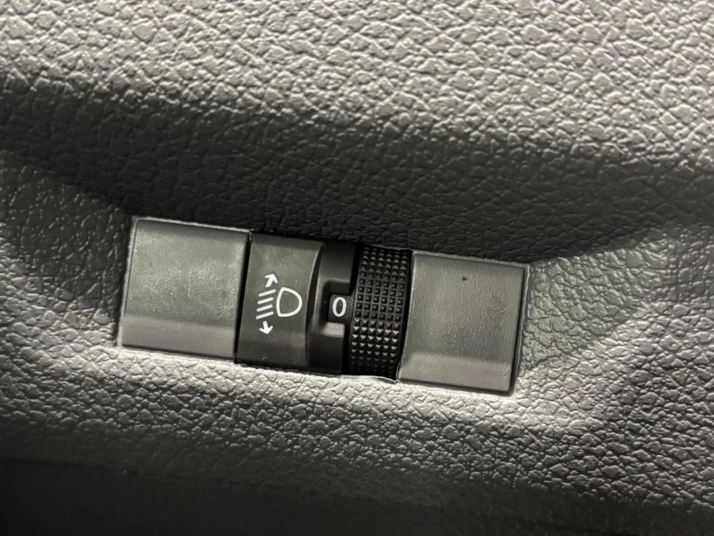 Opel Vivaro – foto 30