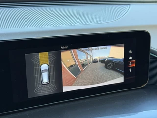 Mercedes-Benz EQC – thumbnail 18