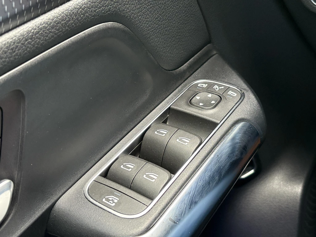 Mercedes-Benz EQA – foto 31