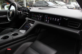 Porsche Taycan – thumbnail 14