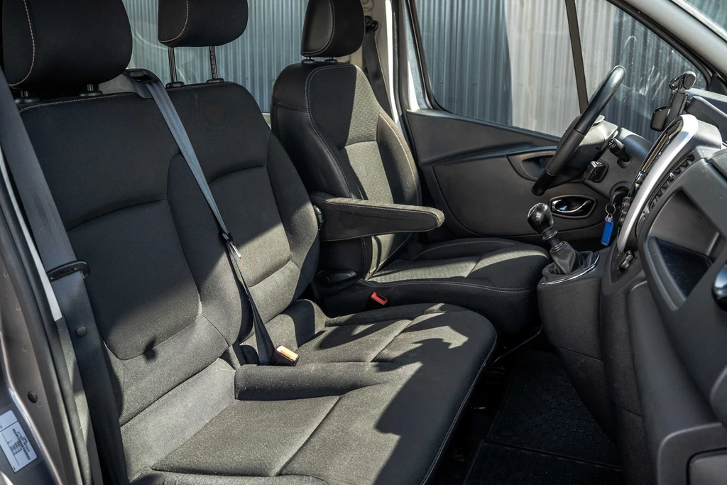 Opel Vivaro – foto 14
