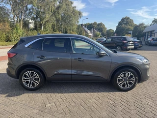 Ford Kuga – thumbnail 6