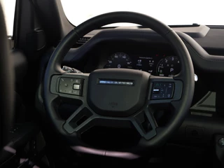 Land Rover Defender – thumbnail 14