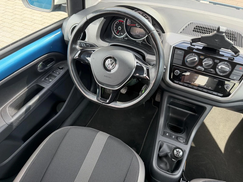 Volkswagen up! – foto 19