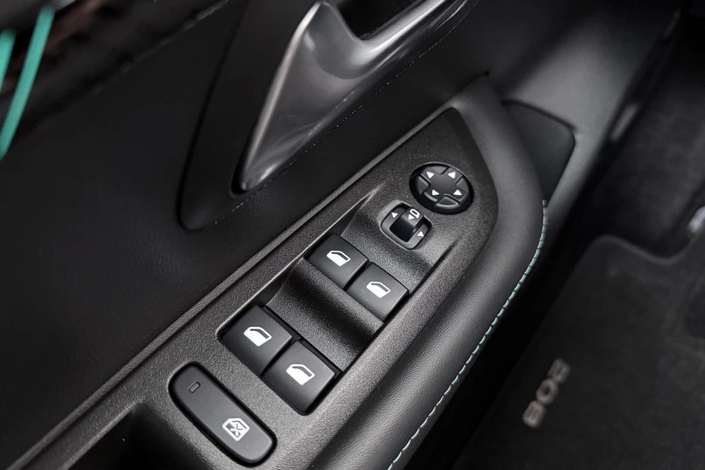 Peugeot 208 – foto 16