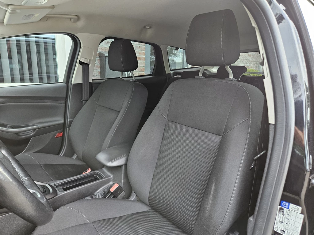 Ford Focus – foto 11