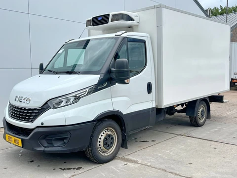 Iveco Daily 35S14 2.3 Koelwagen Automaat Carrier Pulsor 400 -20 Vriezen/Koelen/Verwarmen Kuhlkoffer Koel/vrieswagen Climate Control Cruise Control Camera