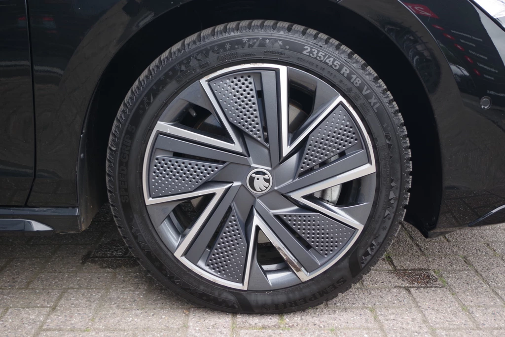 Škoda Superb – foto 12