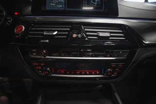 BMW M5 – thumbnail 22