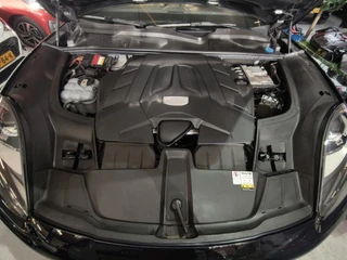 Porsche Cayenne – thumbnail 32