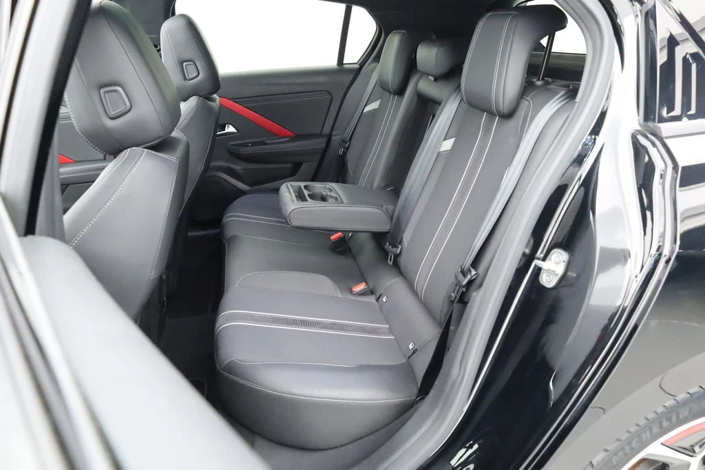 Opel Astra – foto 37