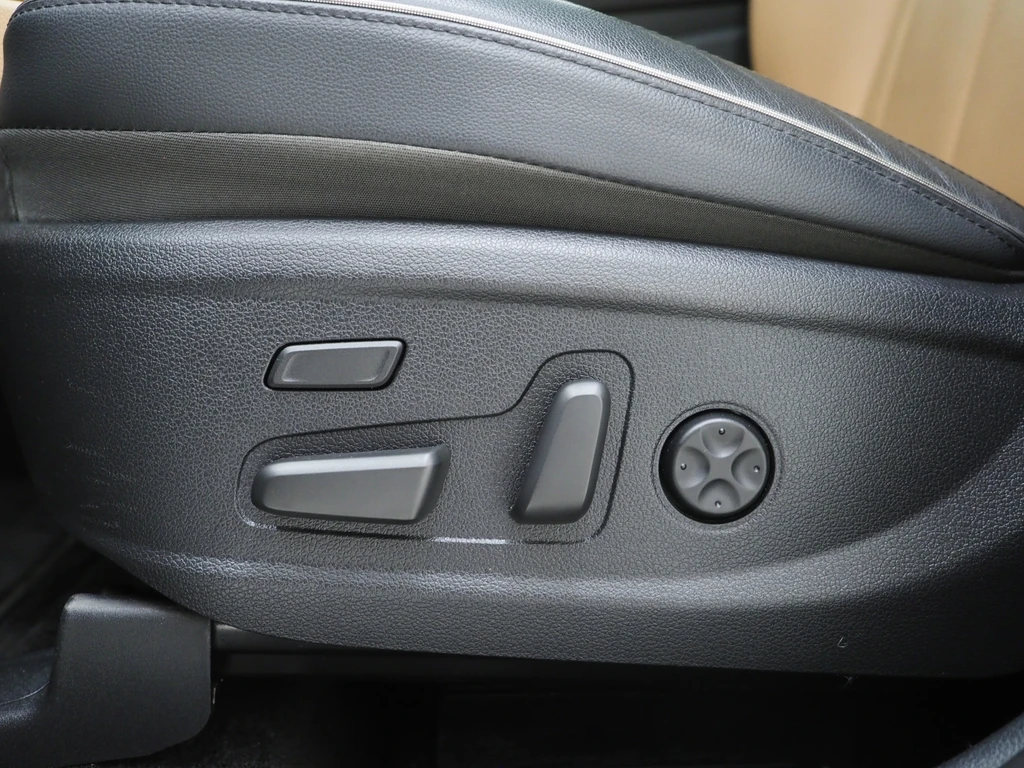 Hyundai Santa Fe – foto 20