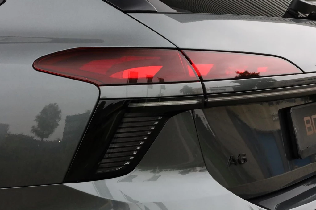 Audi A6 – foto 16