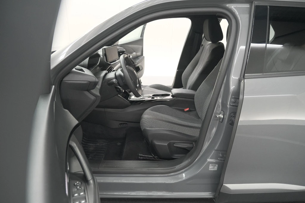 Peugeot e-2008 – foto 37
