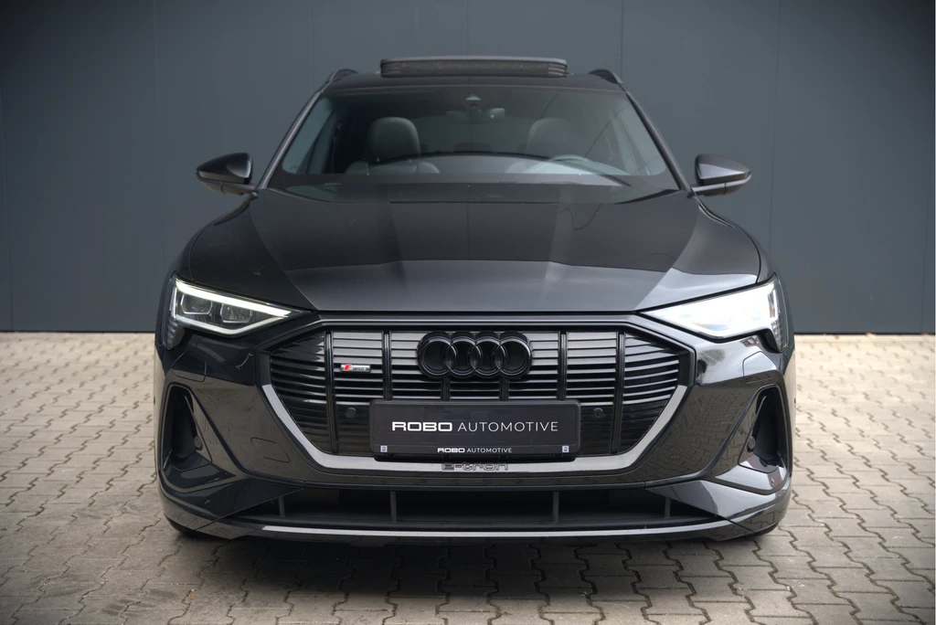 Audi e-tron – foto 15
