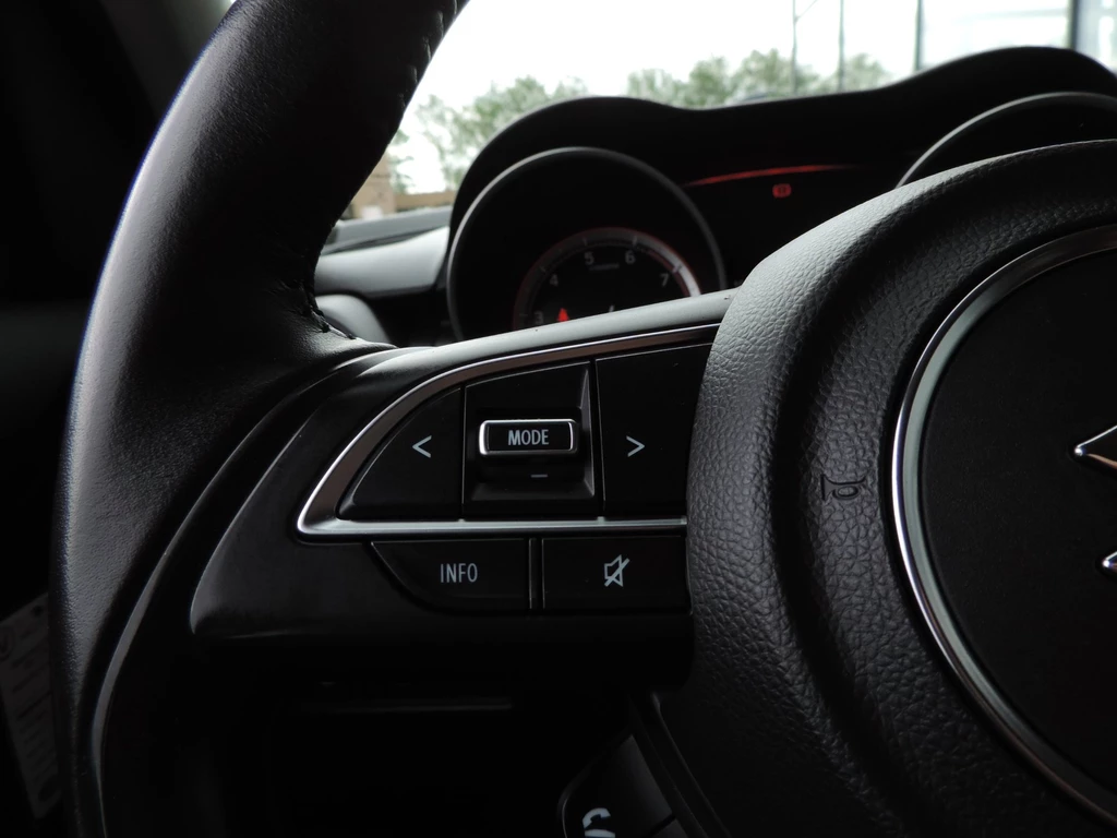 Suzuki Swift – foto 23