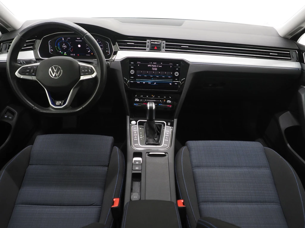 Volkswagen Passat – foto 10