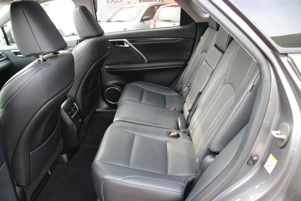 Lexus RX – foto 14