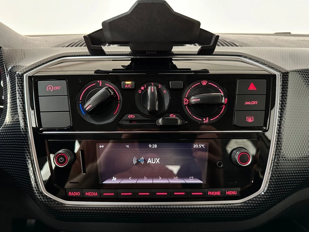 Volkswagen up! – foto 40