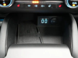 Ford Kuga – thumbnail 38