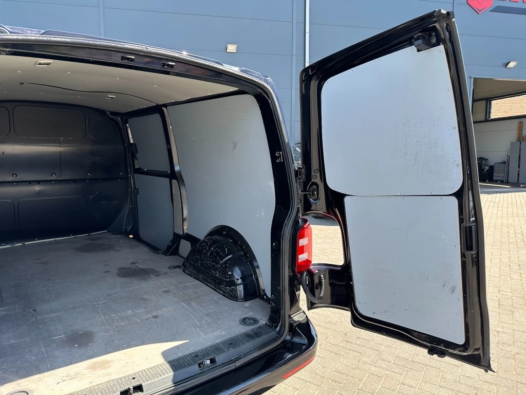 Volkswagen Transporter – foto 11