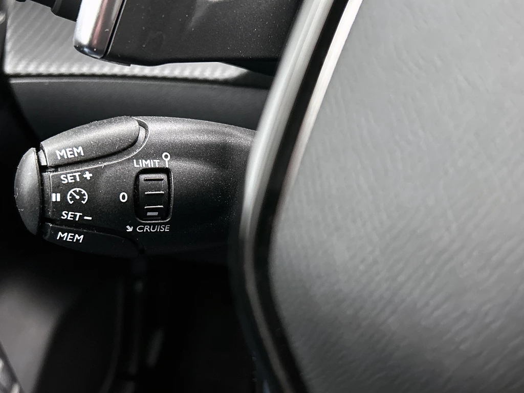 Peugeot 208 – foto 6