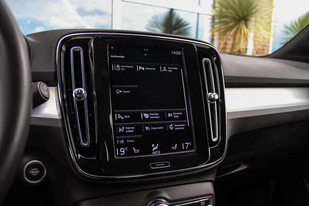 Volvo XC40 – foto 30