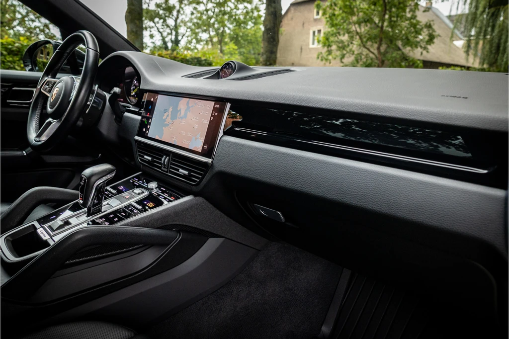Porsche Cayenne – foto 19