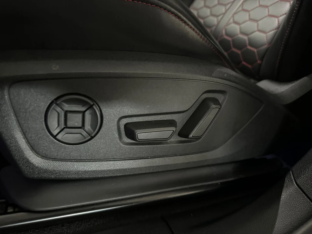 Audi RSQ3 – foto 15