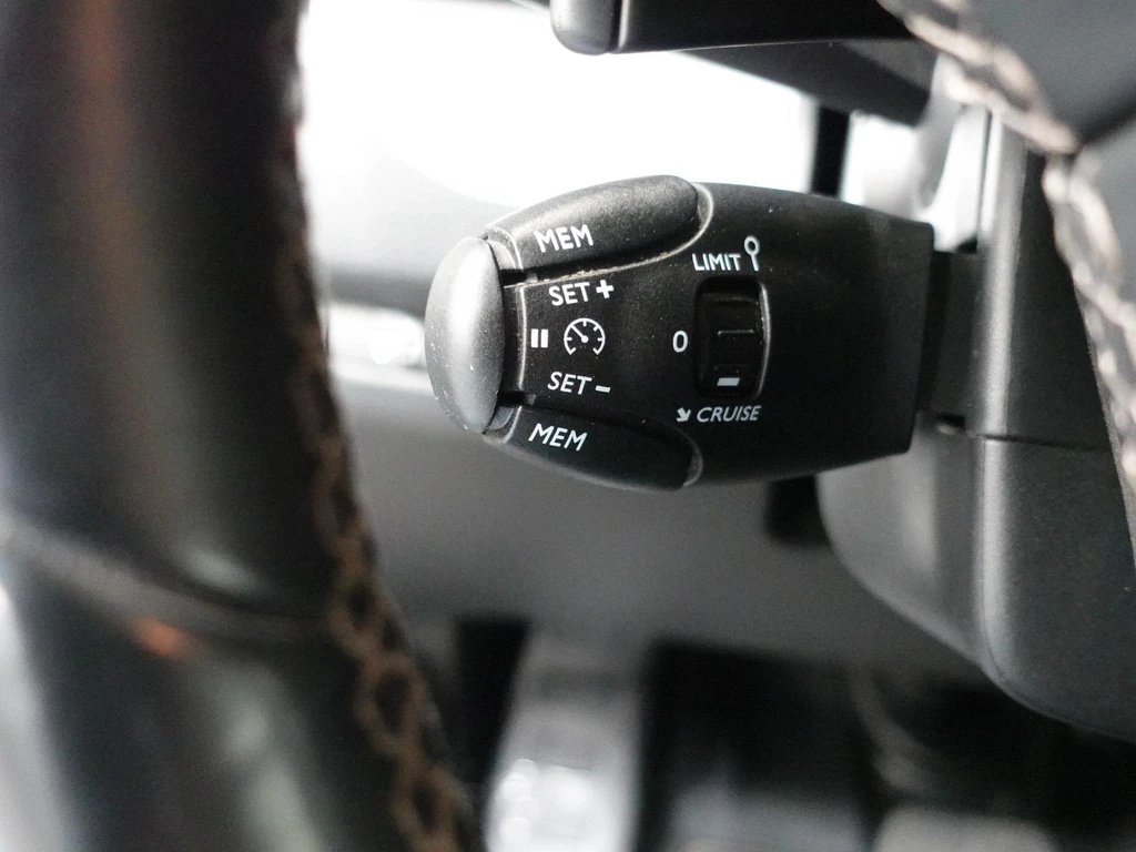 Opel Vivaro – foto 17