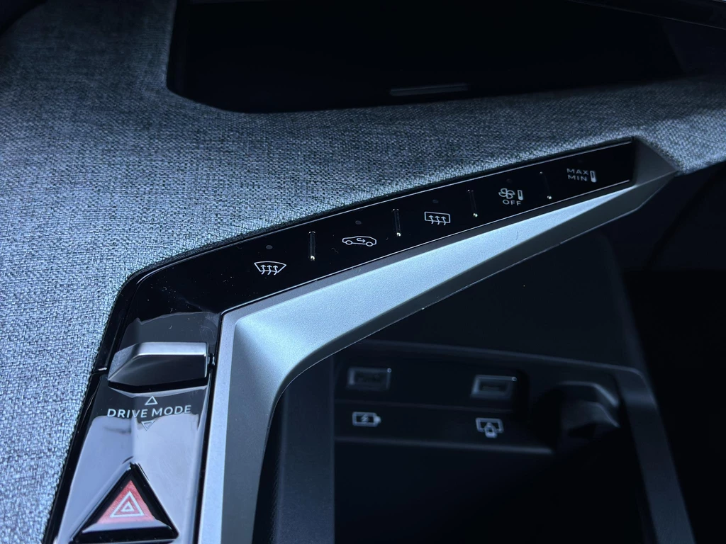 Peugeot e-3008 – foto 31