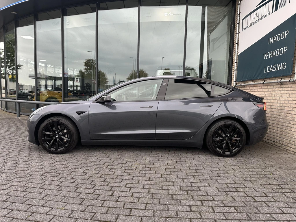 Tesla Model 3 – foto 2