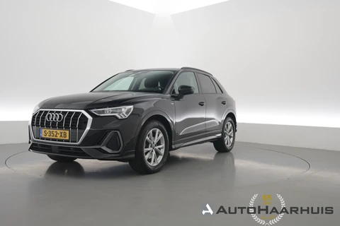 Audi Q3 35 TFSI 150PK S-Line | Rijklaar! | Dig. Cockpit | Adapt. Cruise | Stoelverw. | Camera+PDC | Nav+App. Connect | Elek. Klep | Climate | LED | 18'' | DAB | V