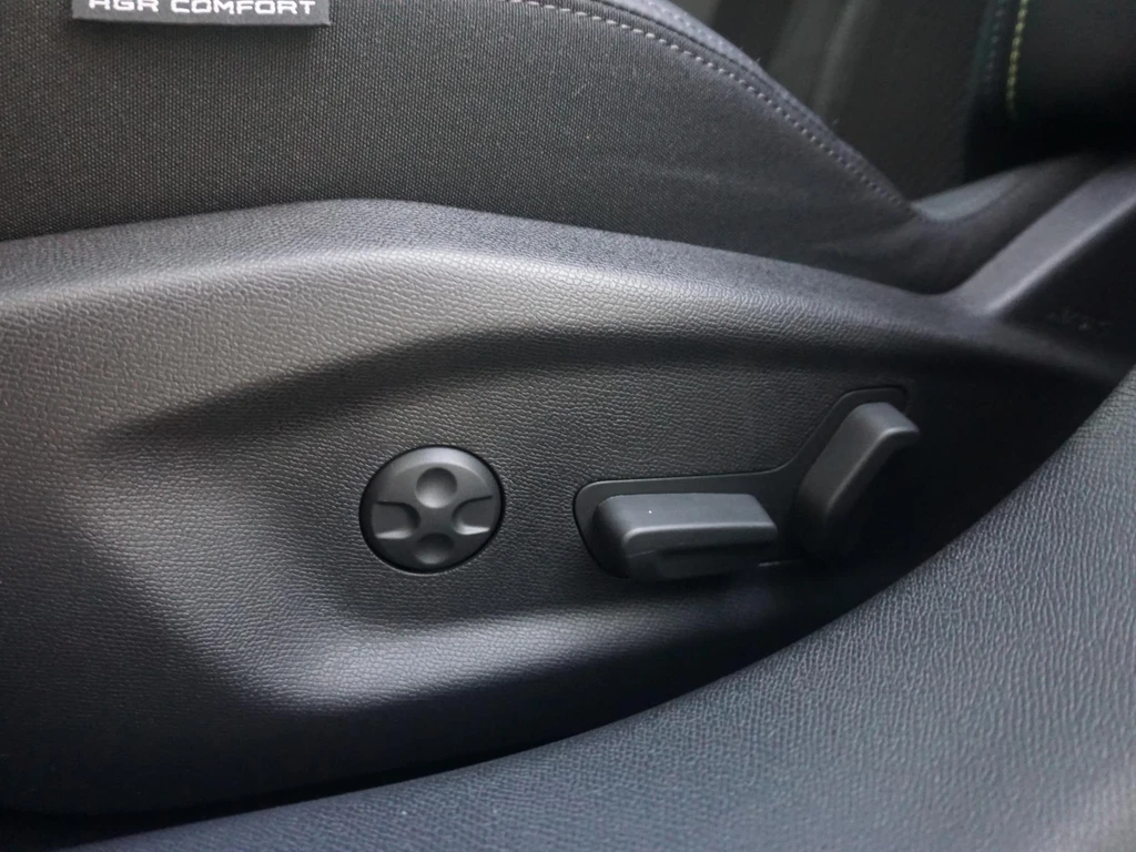 Peugeot 408 – foto 11