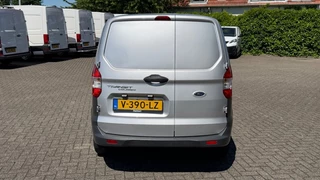 Ford Transit Courier – thumbnail 4