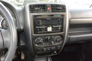 Suzuki Jimny – thumbnail 22