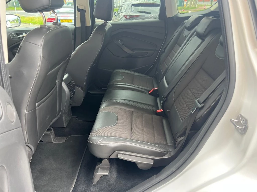 Ford Kuga – foto 14