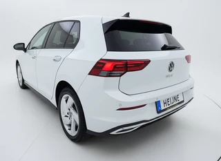 Volkswagen Golf – thumbnail 4