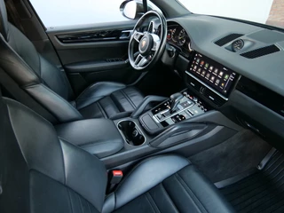 Porsche Cayenne – thumbnail 35